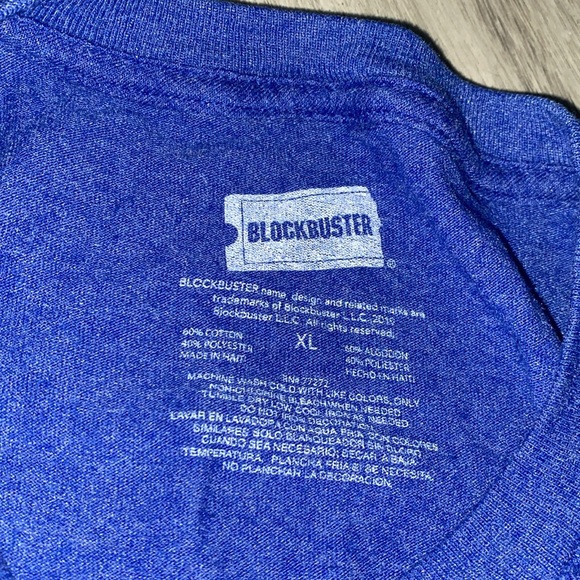 Blockbuster T-Shirt Make It A Blockbuster Night - Picture 3 of 4